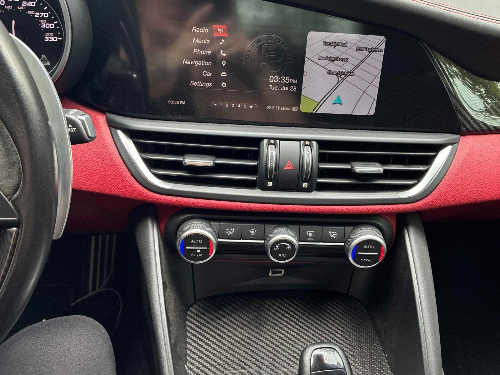 Alfa Romeo Giulia Quadrifoglio Автокредит Цена до България, снимка 8 - Автомобили и джипове - 55479756