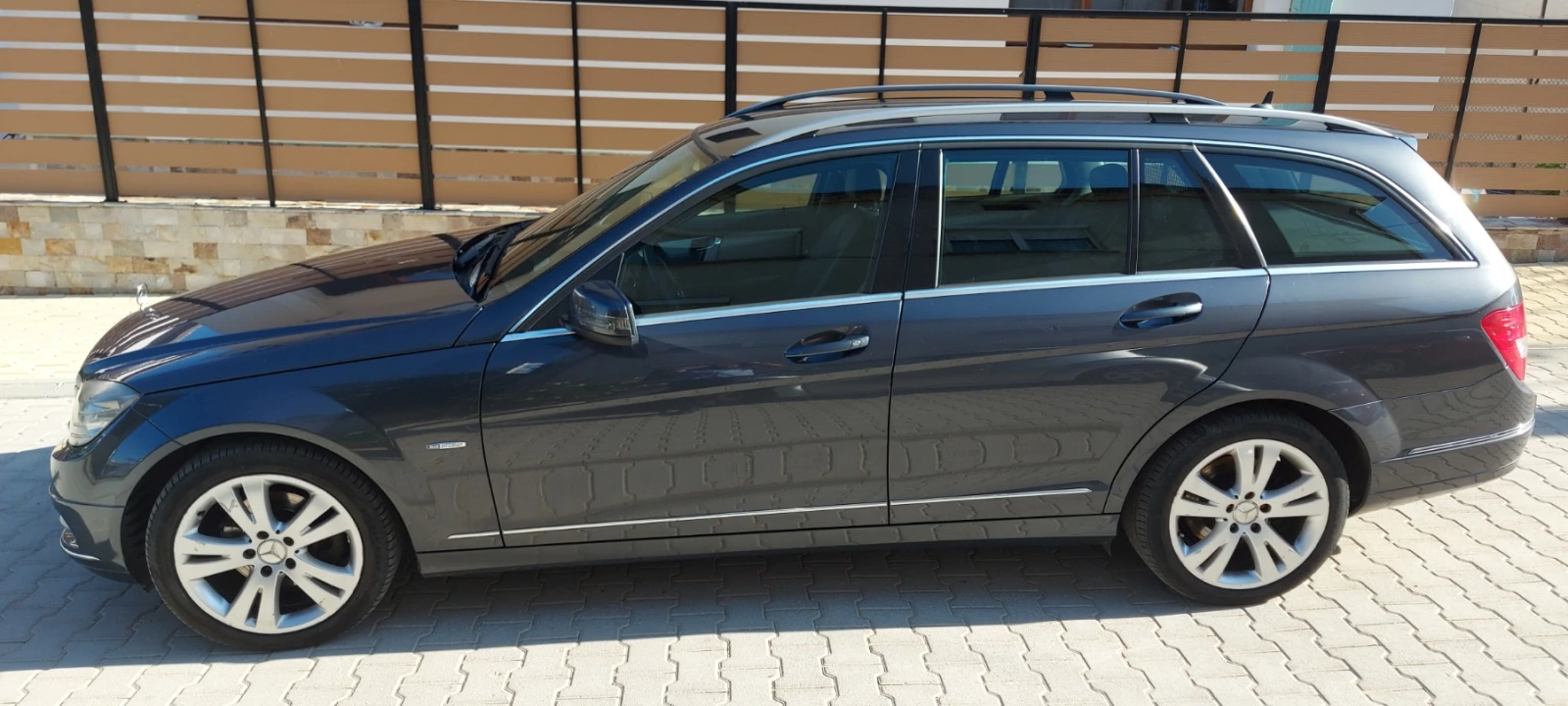 Mercedes-Benz C 220, снимка 7 - Автомобили и джипове - 55754996
