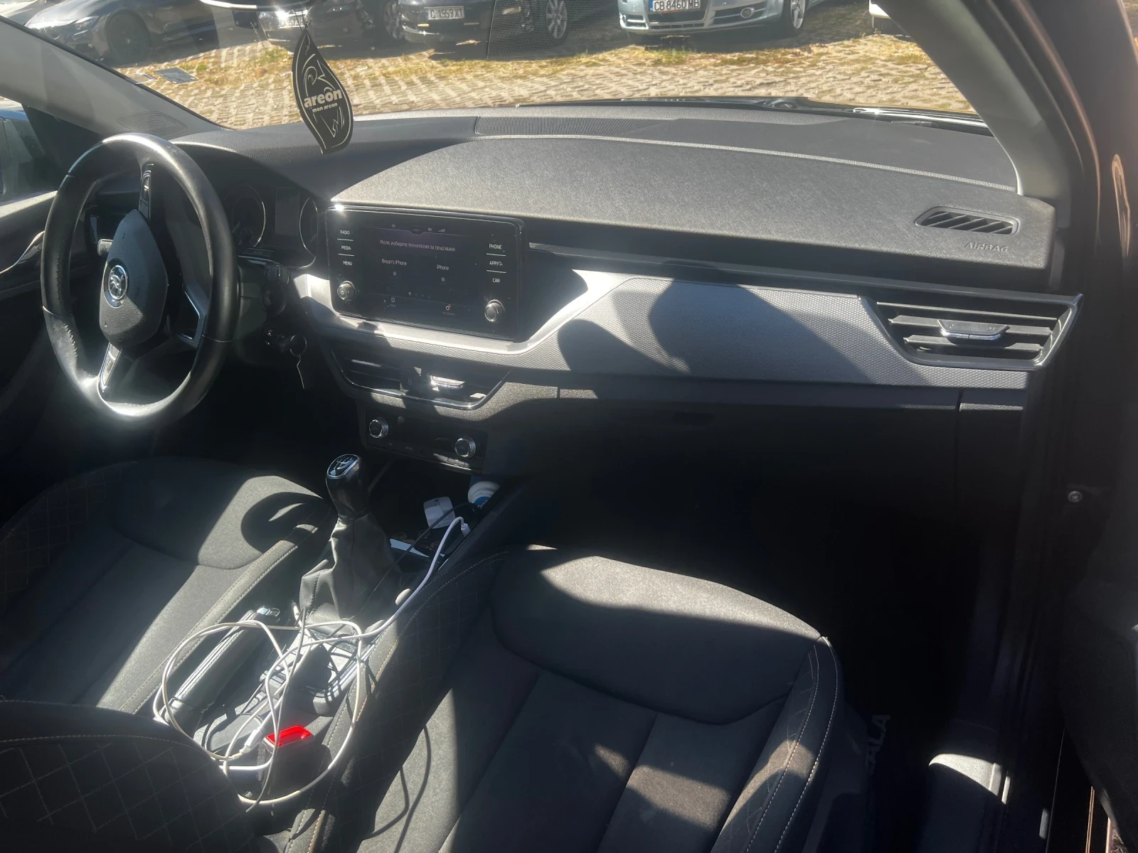 Skoda Scala, снимка 8 - Автомобили и джипове - 56041396