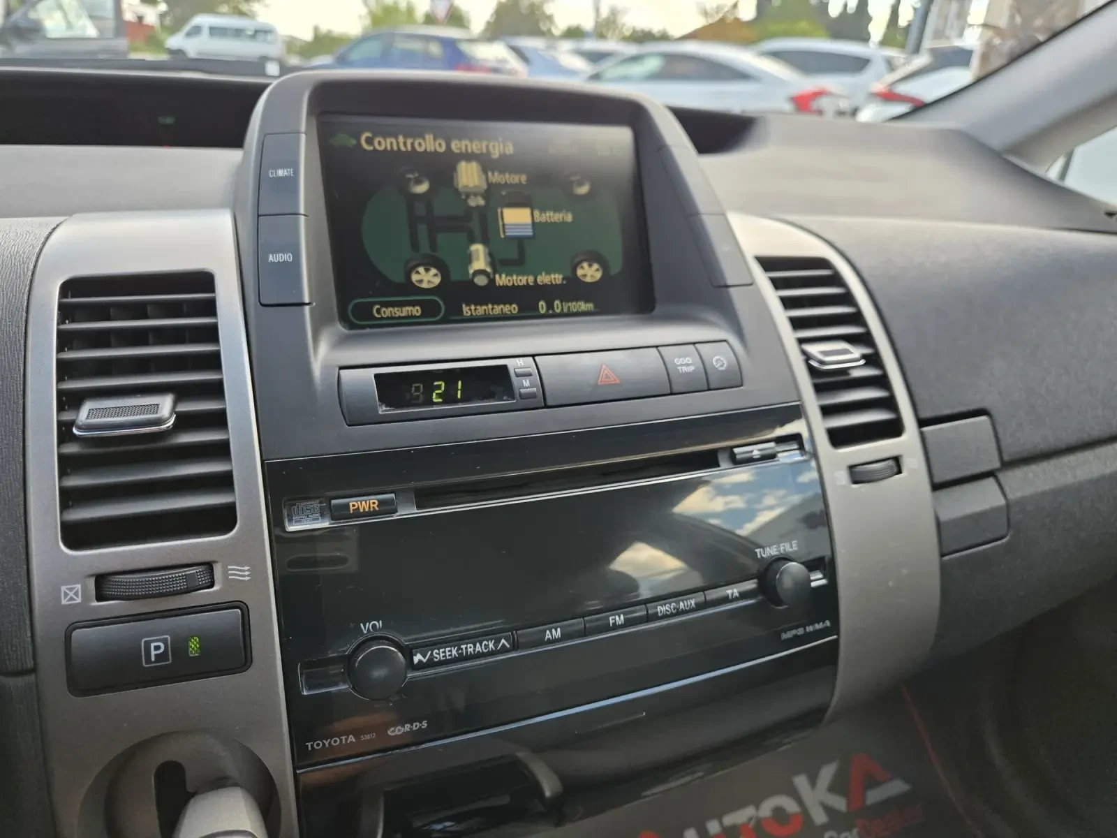 Toyota Prius 1.5Hybrid-113кс= АВТОМАТ= KEYLESS= FACE, снимка 16 - Автомобили и джипове - 56247363