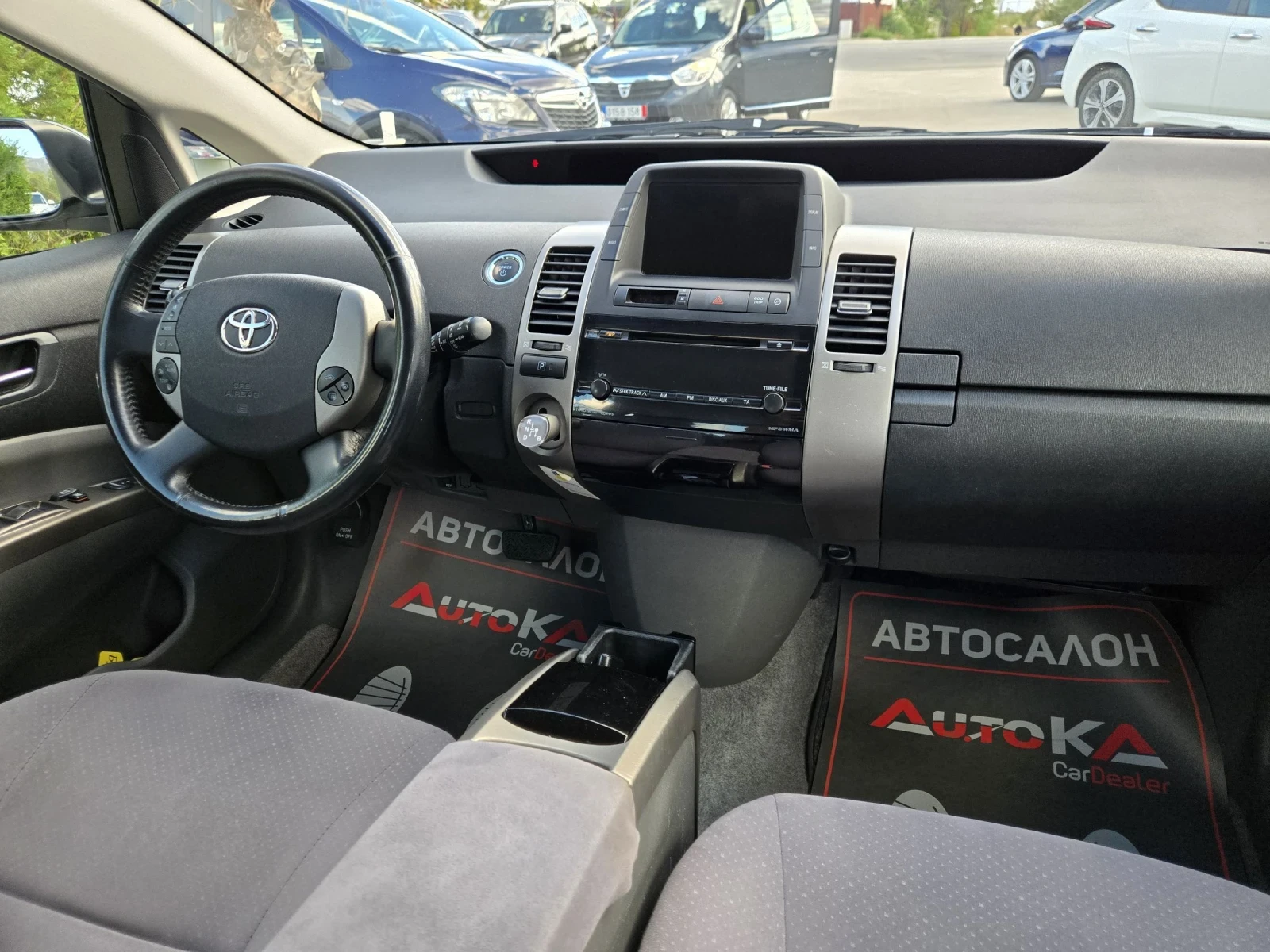 Toyota Prius 1.5Hybrid-113кс= АВТОМАТ= KEYLESS= FACE, снимка 13 - Автомобили и джипове - 56247363