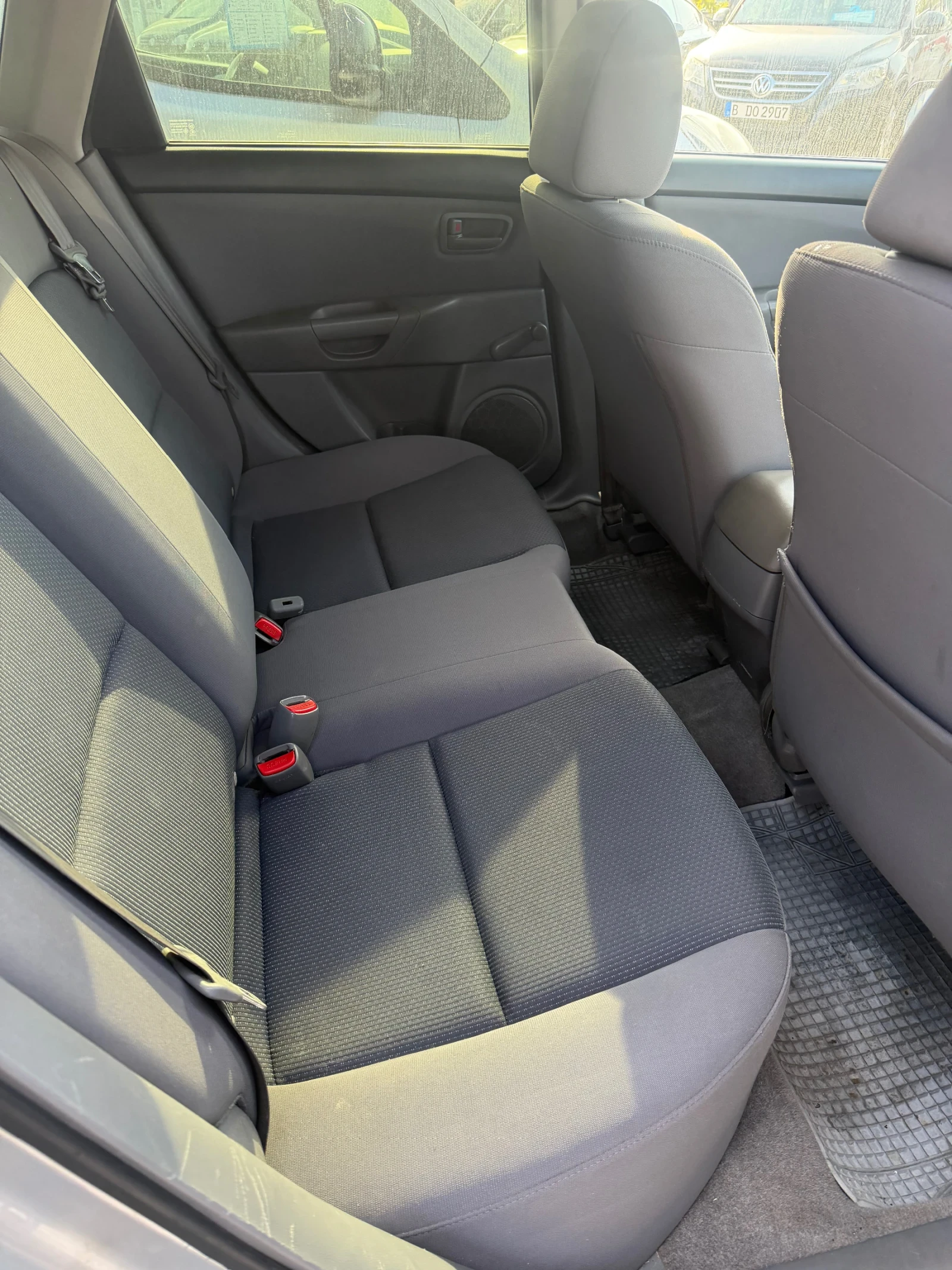 Mazda 3 Mazda 3 1.4 ������, 90 �.�. | Mobile.bg � ����������� 5