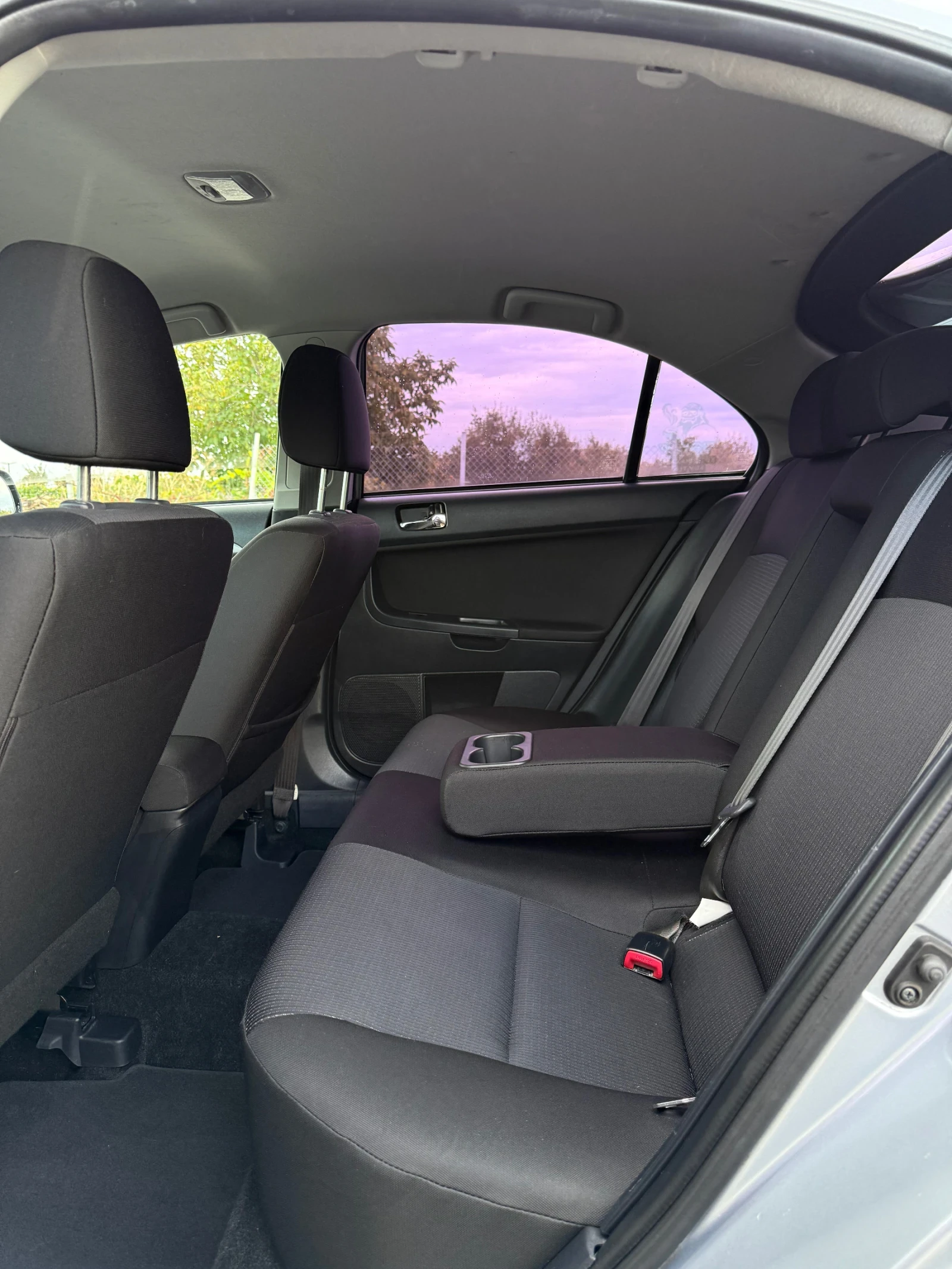 Mitsubishi Lancer 1.8i ���������/100% ������ ������/�����/������ | Mobile.bg � ����������� 10