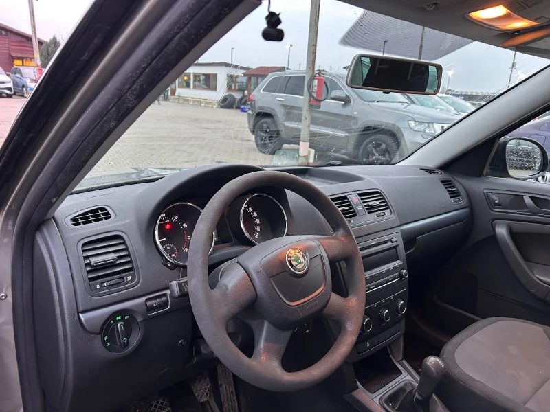 Skoda Yeti 1.2TSI EURO 5, снимка 11 - Автомобили и джипове - 49027639