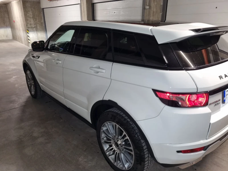 Land Rover Range Rover Evoque 2.2 SD4- 190ps AWD 4x4 DINAMYC, снимка 3 - Автомобили и джипове - 49093049