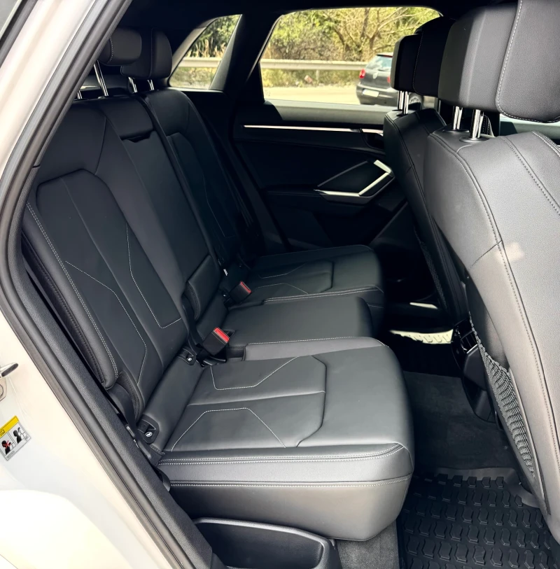 Audi Q3 S Line / 4500km, снимка 11 - Автомобили и джипове - 51189363