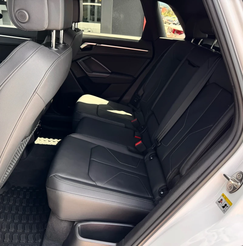 Audi Q3 S Line / 4500km, снимка 12 - Автомобили и джипове - 51189363