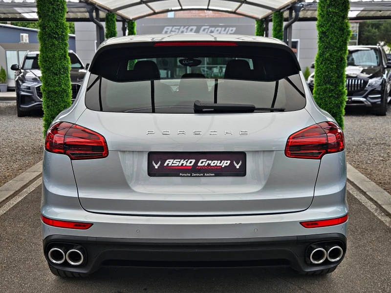 Porsche Cayenne S/FULL LED/CAMERA/BOSE/ПАНОРАМА/ПОДГРЕВ/ПАМЕТ/LIZI, снимка 6 - Автомобили и джипове - 51847493