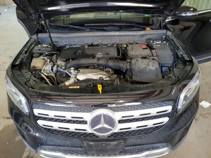 Mercedes-Benz GLB ДИСТРОНИК* ДИГИТАЛ* ПОДГРЕВИ* БЕЖАВА КОЖА* , снимка 12 - Автомобили и джипове - 53597913