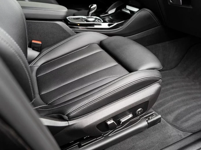 BMW X4 30i xDrive = M-Sport = Shadow Line Гаранция, снимка 11 - Автомобили и джипове - 54885057