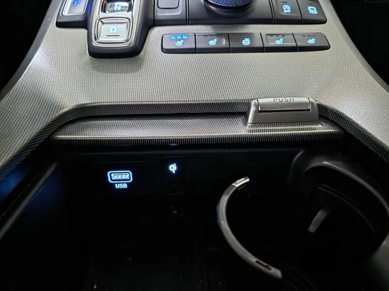 Hyundai Palisade Gasoline 3.8 2Wd Exclusive, снимка 15 - Автомобили и джипове - 56118388