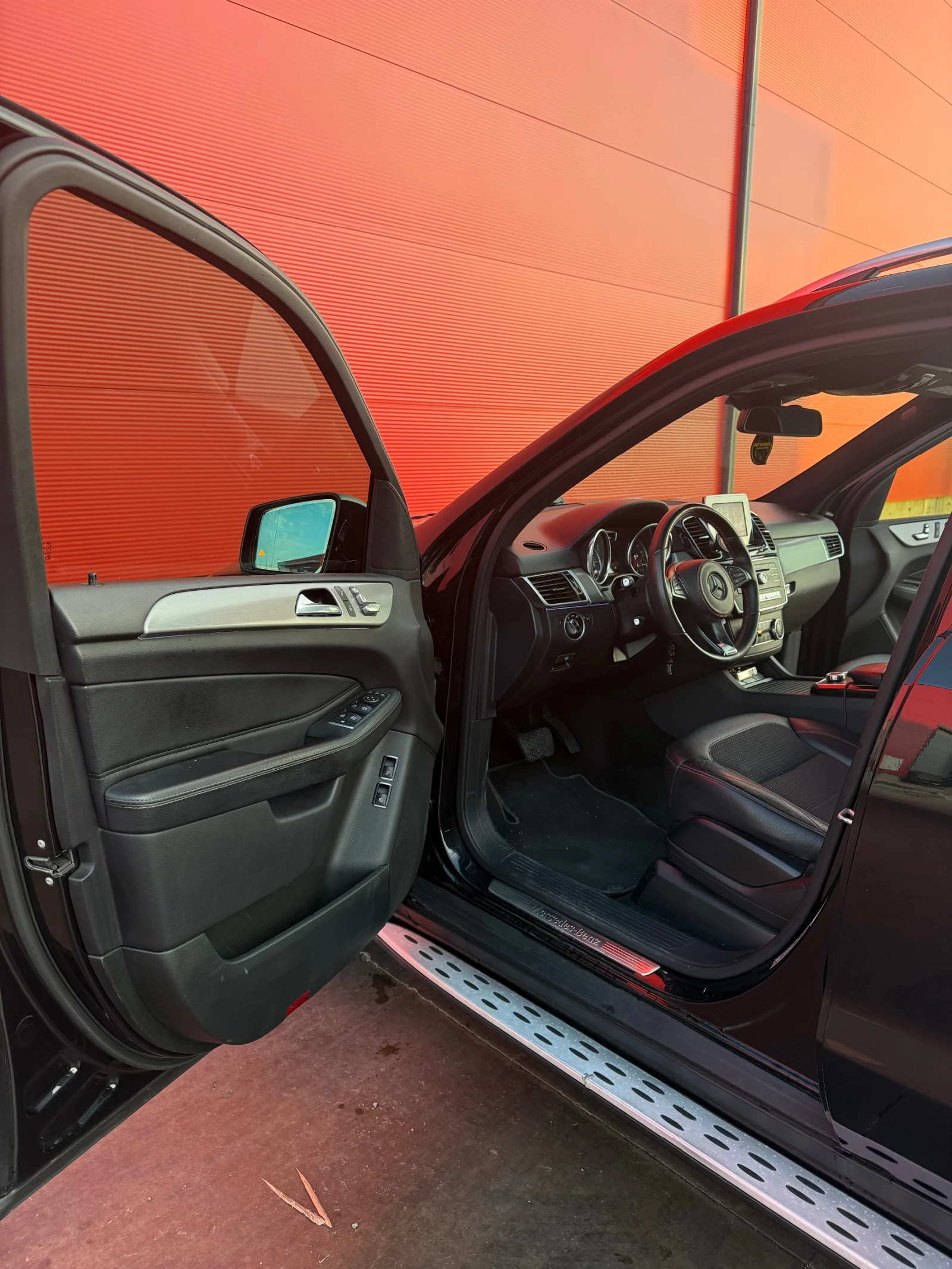 Mercedes-Benz GLE 350  - изображение 8