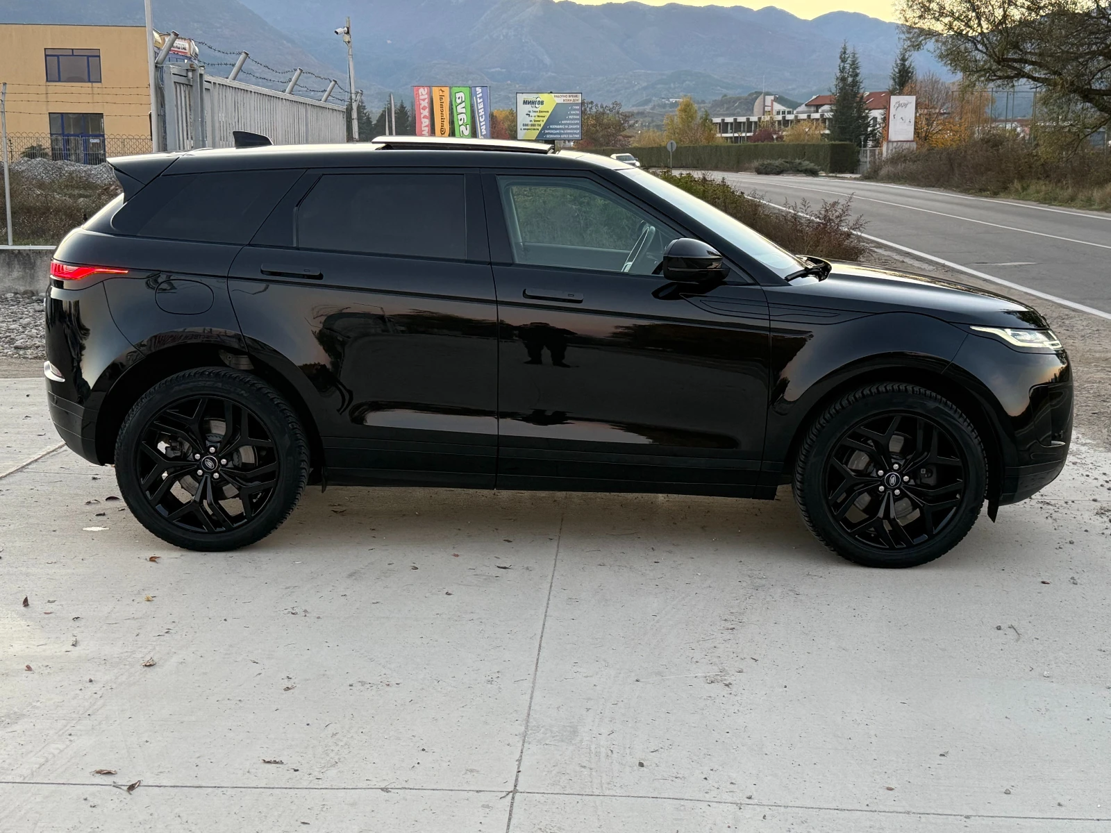 Land Rover Range Rover Evoque 2.0Si4 AWD/Hybrid/118000км/Навигация/Камера/Лизинг - изображение 3