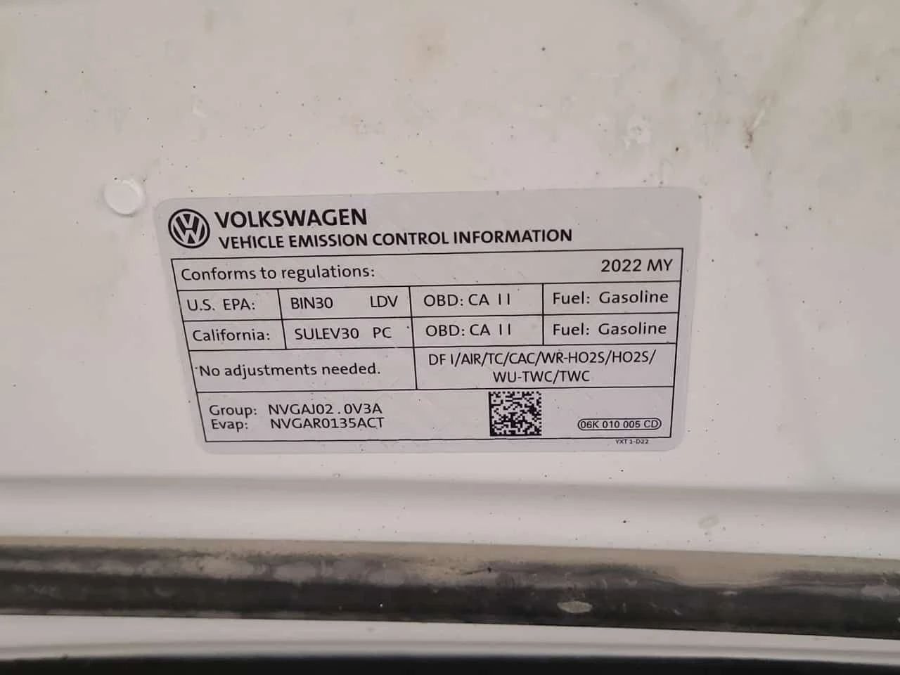 VW Tiguan R LINE BLACK EDITION| PANO| AMBIENT| 2 КЛЮЧА| , снимка 16 - Автомобили и джипове - 53972125