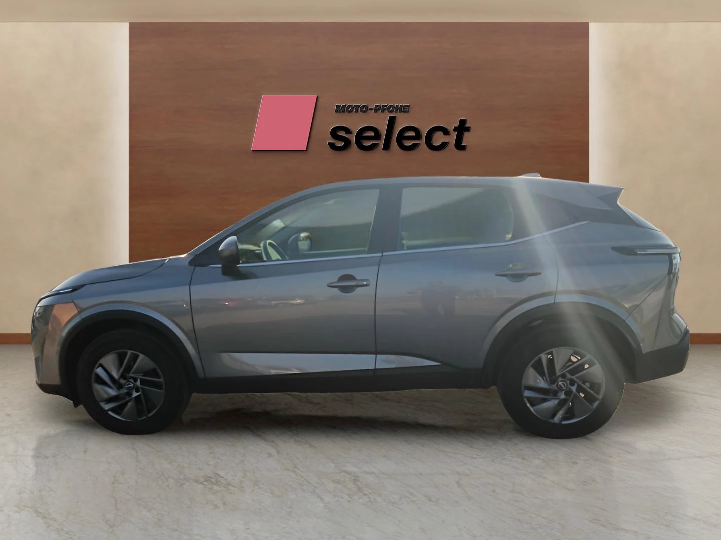 Nissan Qashqai 1.3, снимка 8 - Автомобили и джипове - 54537705