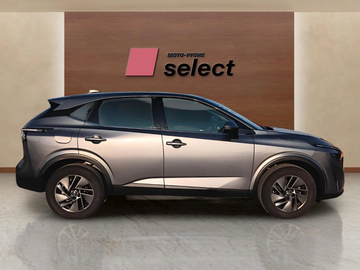 Nissan Qashqai 1.3, снимка 4 - Автомобили и джипове - 54537705