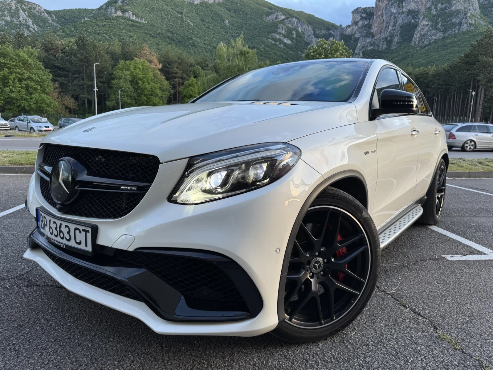 Mercedes-Benz GLE 63 S AMG, снимка 2 - Автомобили и джипове - 54829385