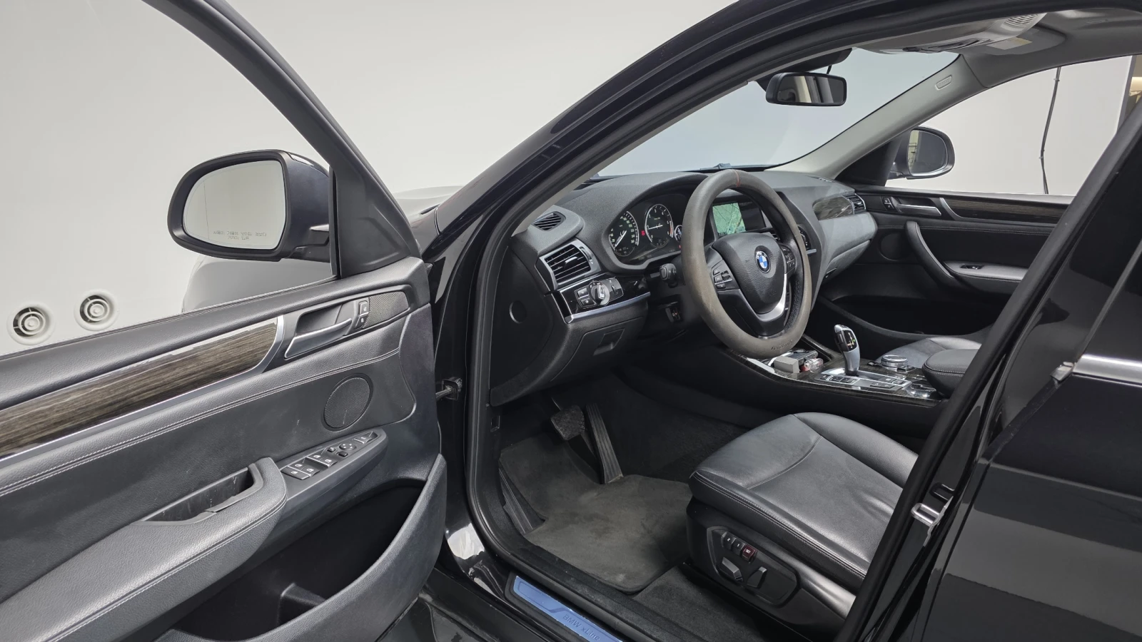 BMW X4 xDrive20d* HUD* ЕЛ. БАГАЖНИК* ЛЮК* КРАЙНА ЦЕНА, снимка 10 - Автомобили и джипове - 55349337