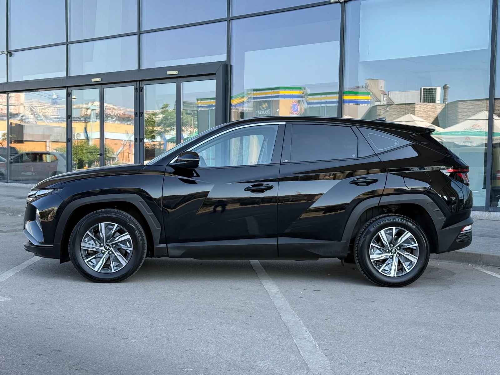 Hyundai Tucson 6 МЕСЕЦА ГАРАНЦИЯ/1.6 T-GDI MHEV 230к.с. , снимка 2 - Автомобили и джипове - 55655212