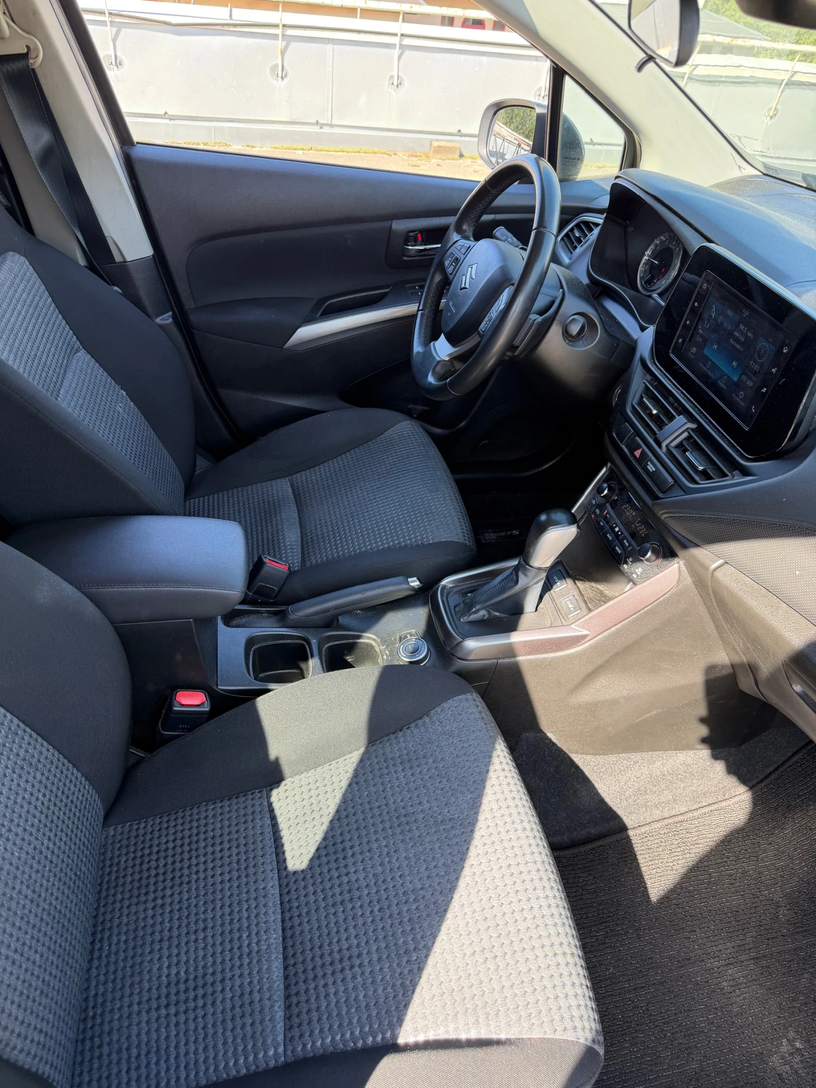 Suzuki SX4 S-Cross 1.4mild hybrid, 4X4, автоматик, снимка 16 - Автомобили и джипове - 55948915