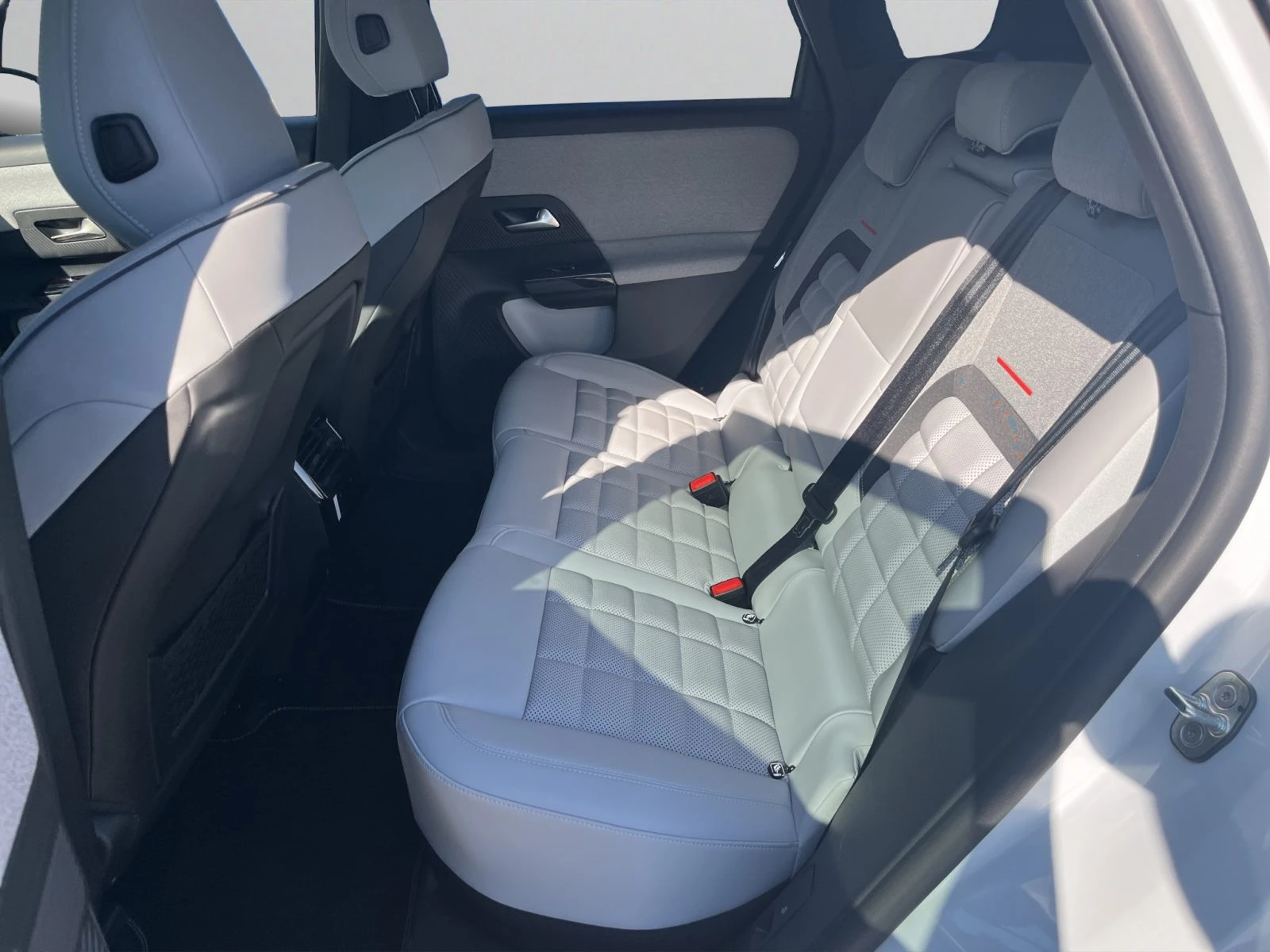 Citroen C5 Aircross MAX Plug-in Hybrid 225 Automatic E6//2607309 | Mobile.bg � ����������� 10