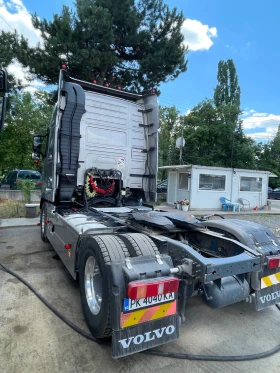 Volvo Fh, снимка 2