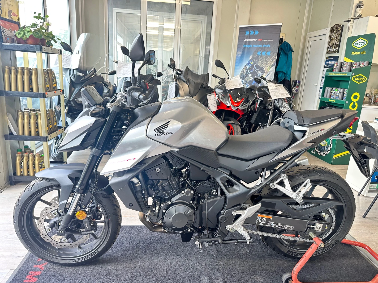 Honda Hornet 750 НОВ!!! 0км., снимка 12 - Мотоциклети и мототехника - 54567012