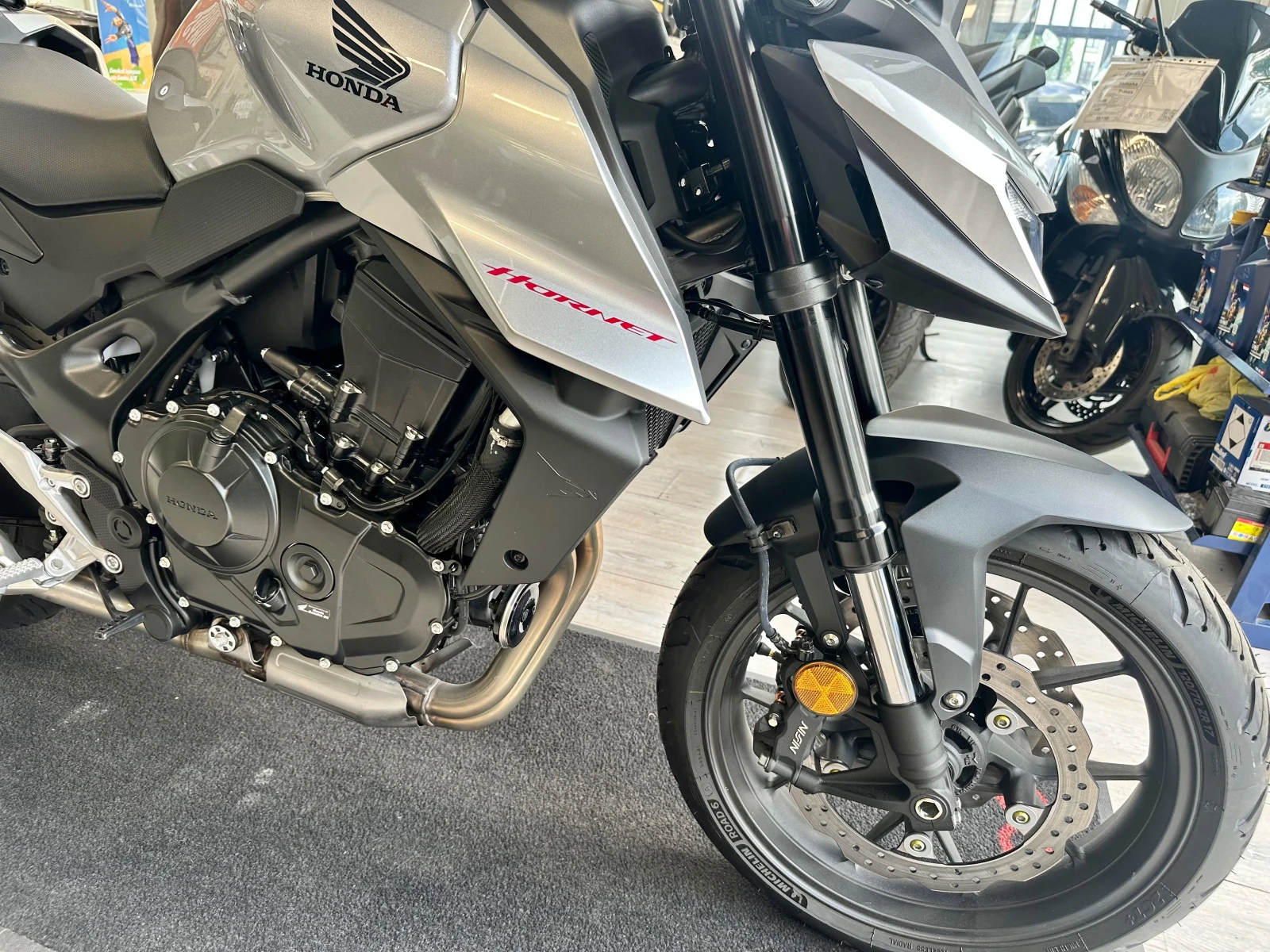 Honda Hornet 750 НОВ!!! 0км., снимка 10 - Мотоциклети и мототехника - 54567012