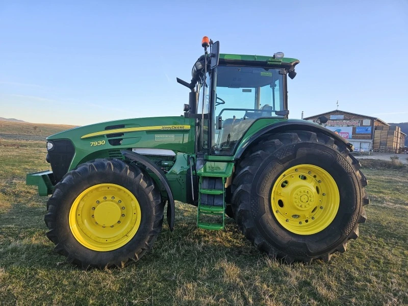 Трактор John Deere 7930, снимка 17 - Селскостопанска техника - 42128920