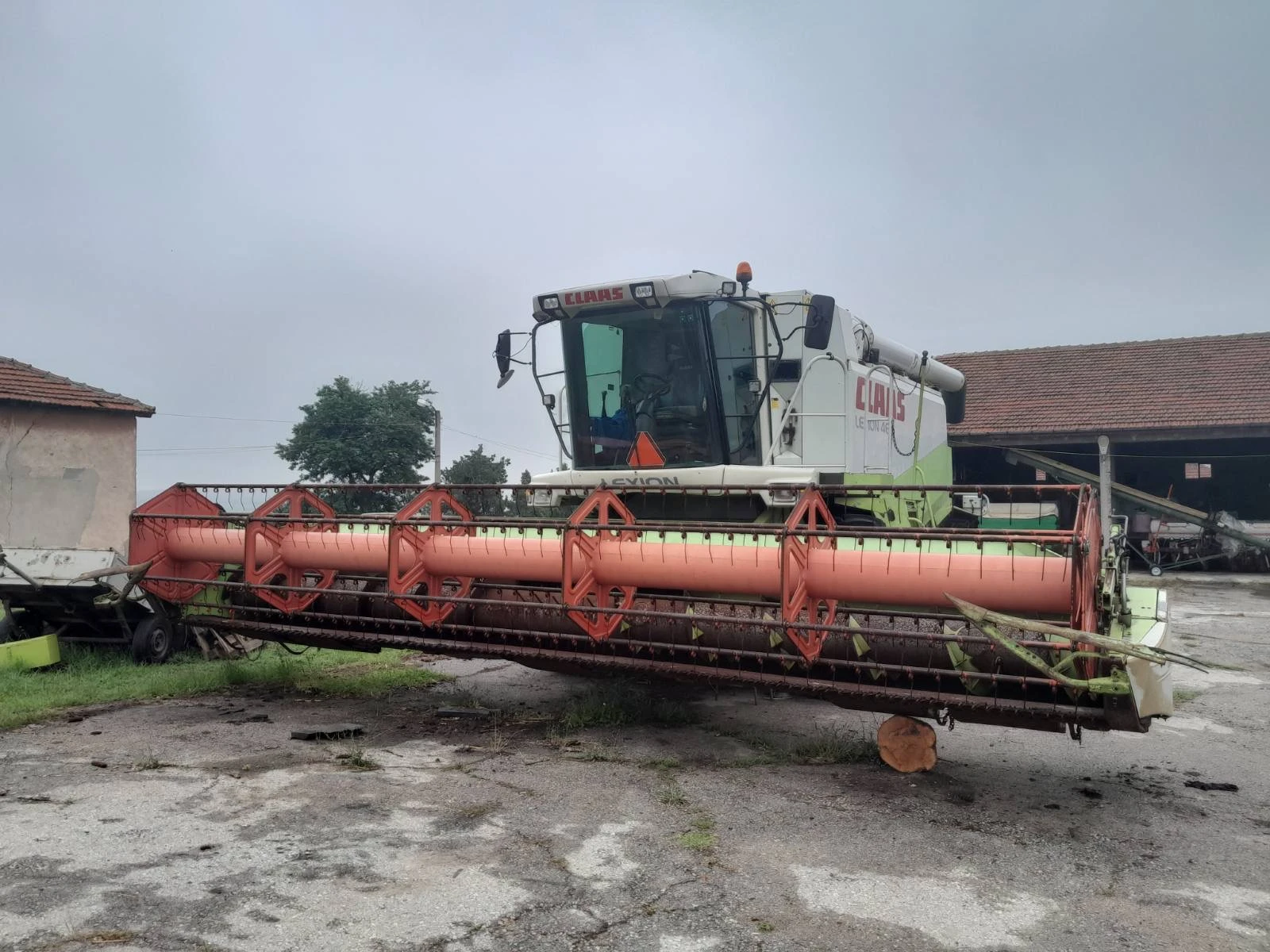 Комбайн Claas Lexion 460 - изображение 4