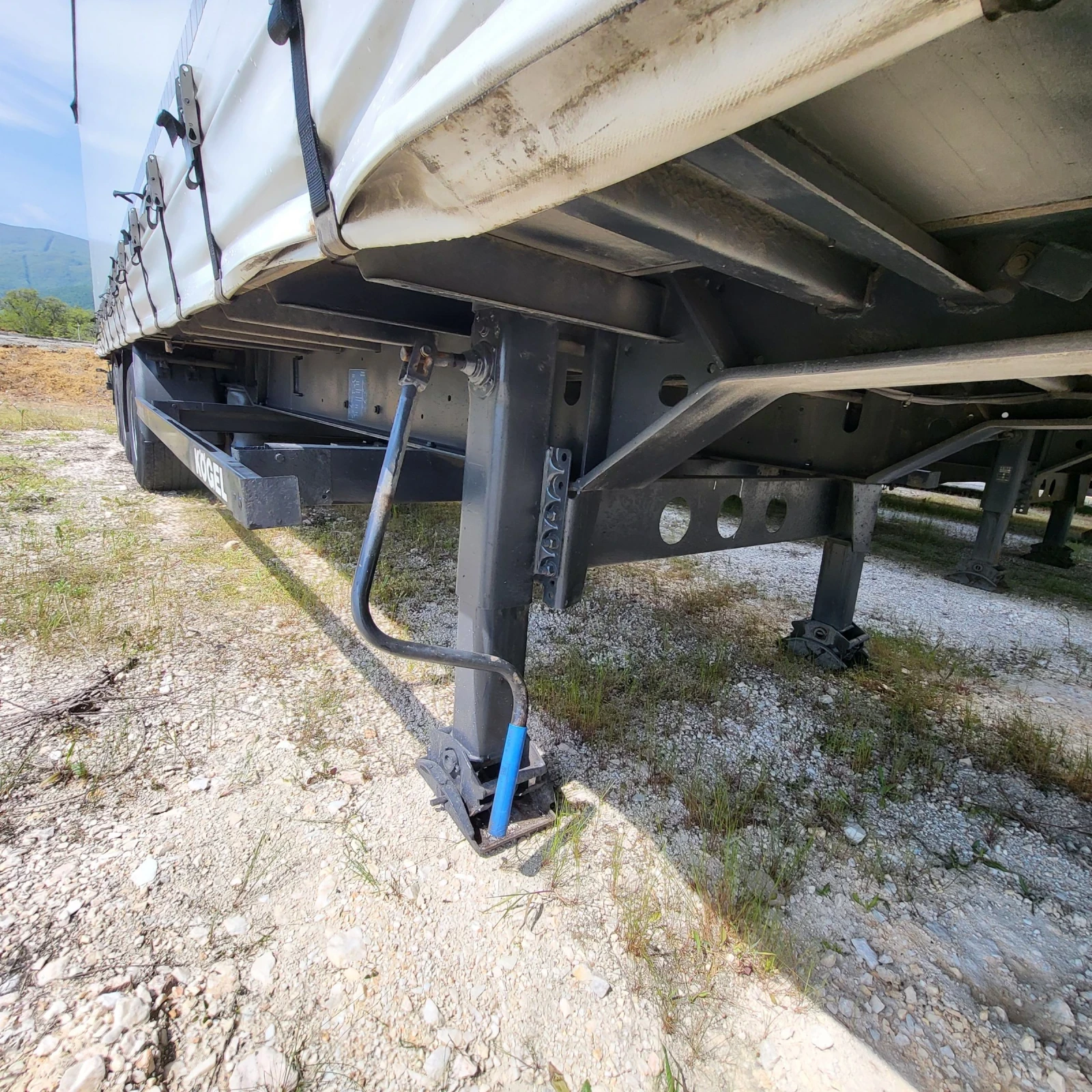 Полуремарке Koegel Мега, снимка 5 - Ремаркета - 54185260