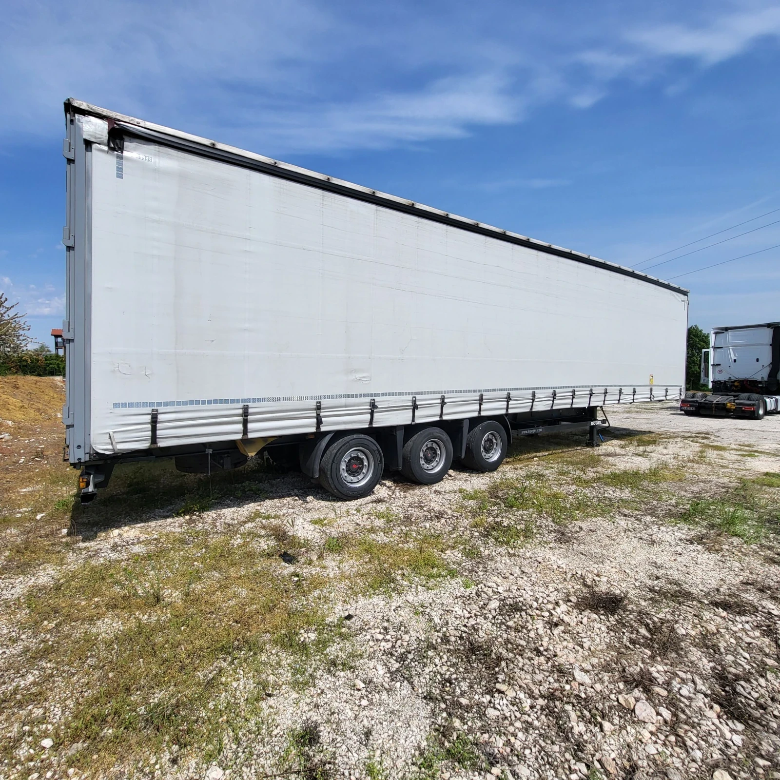 Полуремарке Koegel Мега, снимка 4 - Ремаркета - 54185260