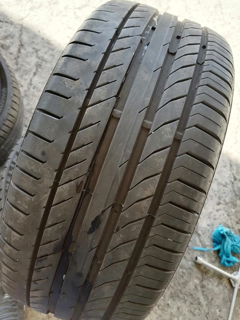 Гуми Летни 245/40R19, снимка 3 - Гуми и джанти - 29600327