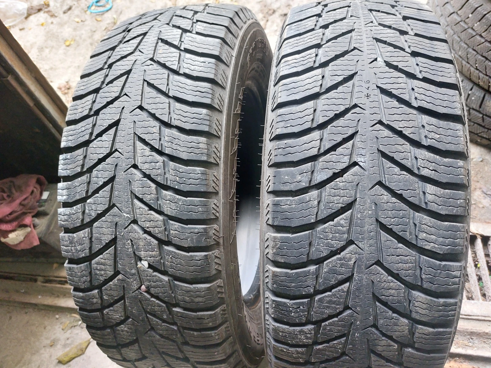 ���� 215/65R16 | Mobile.bg � ����������� 1