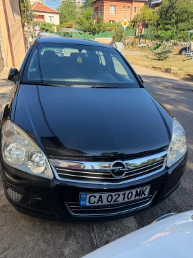 Opel Astra, снимка 1