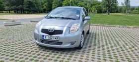 Toyota Yaris 1.3, снимка 1 - Автомобили и джипове - 45651888