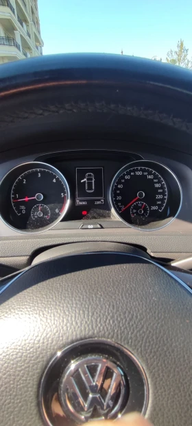 Обява за продажба на VW Golf 1.6 ~15 600 лв. - изображение 5