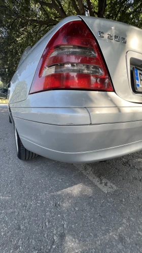 Обява за продажба на Mercedes-Benz C 200 W203 ~6 000 лв. - изображение 11