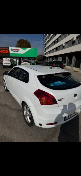 Kia Ceed Купе - 2300 € / 4498.41 лв. - 29294706 3