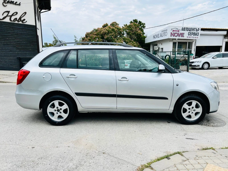 Skoda Fabia 1.2i, снимка 8 - Автомобили и джипове - 46173116