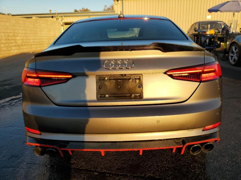 Audi A5 PremiumPlus* S-Line* B&O* Pano* Digital* , снимка 5 - Автомобили и джипове - 48703076