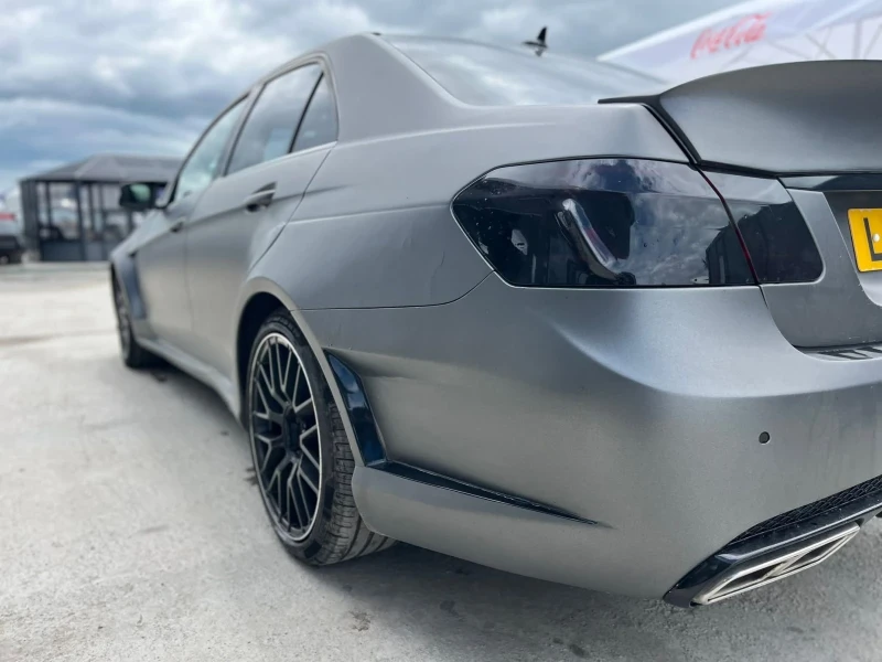 Mercedes-Benz E 350 642 3, 5 AMG, снимка 10 - Автомобили и джипове - 50485602