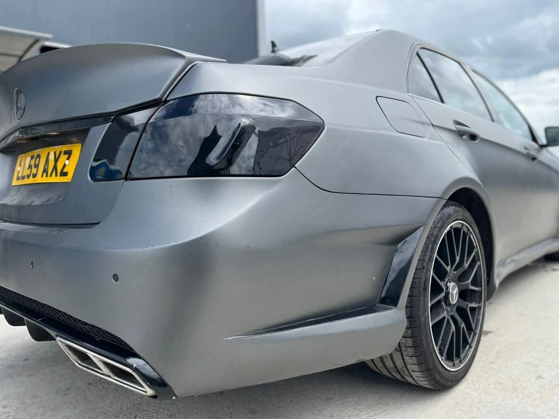 Mercedes-Benz E 350 642 3, 5 AMG, снимка 14 - Автомобили и джипове - 50485602
