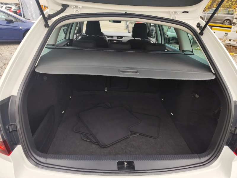 Skoda Octavia SCOUT/2.0TDi/4X4/EURO-6D/DSG/LED/ПОДГРЕВ/MMI, снимка 13 - Автомобили и джипове - 52329624