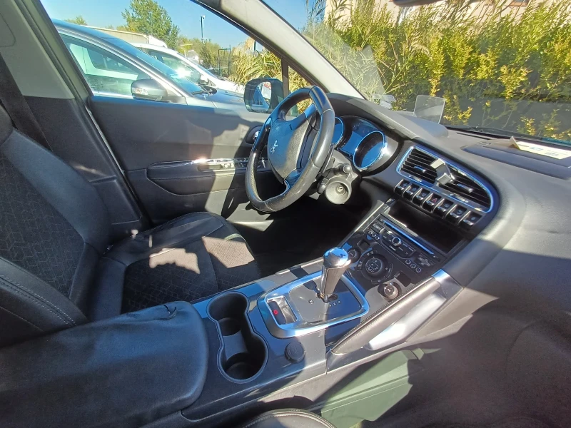 Peugeot 3008, снимка 4 - Автомобили и джипове - 52614328
