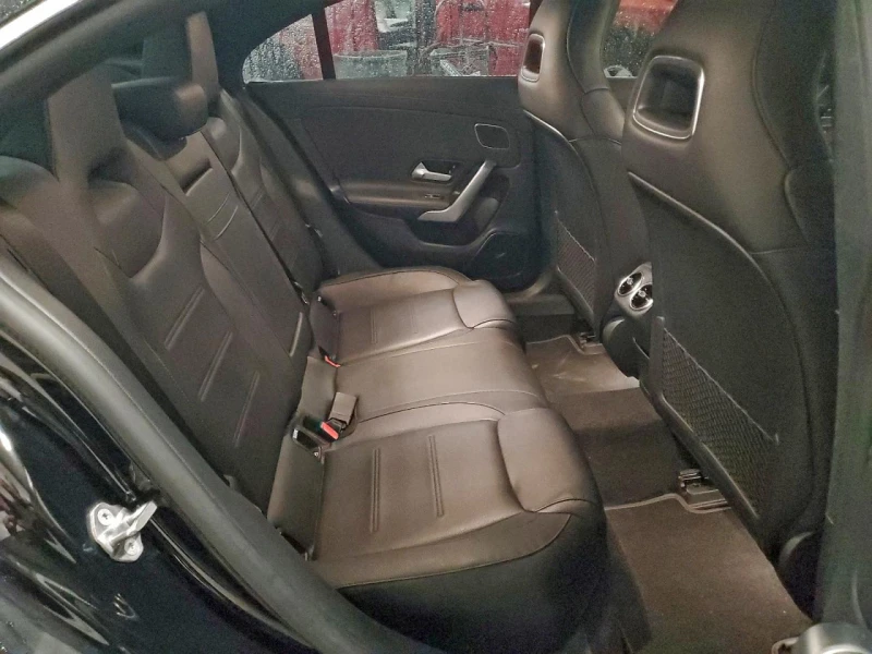 Mercedes-Benz CLA 250 4MATIC* DISTRONIC* 360* DIGITAL* ПОДГРЕВИ* , снимка 10 - Автомобили и джипове - 53180378