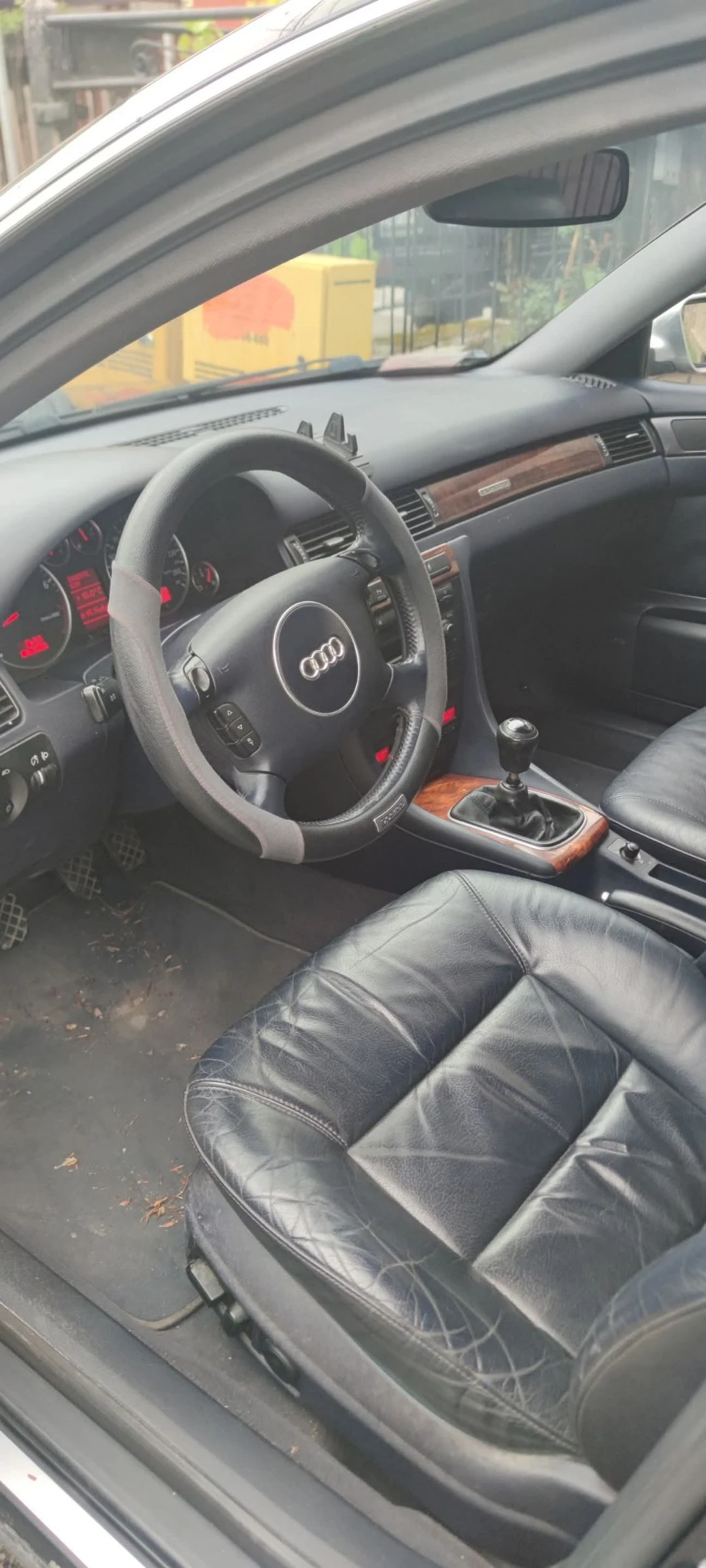 Audi A6 4.2i V8 quattro LPG РЪЧКА  - изображение 4