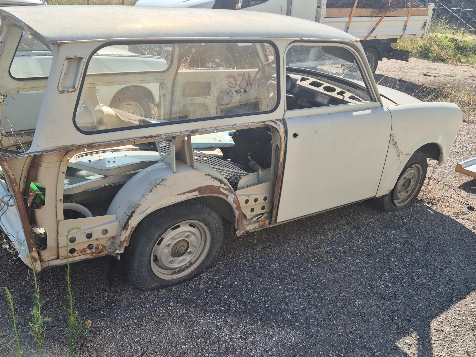 Trabant Combi  - изображение 2