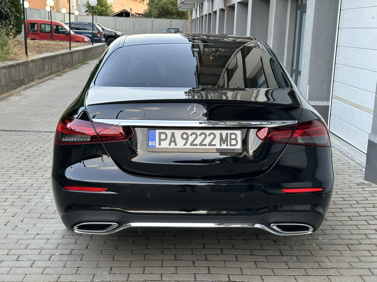 Mercedes-Benz E 400 d AMG Line 4Matic Distronic FULL - изображение 7