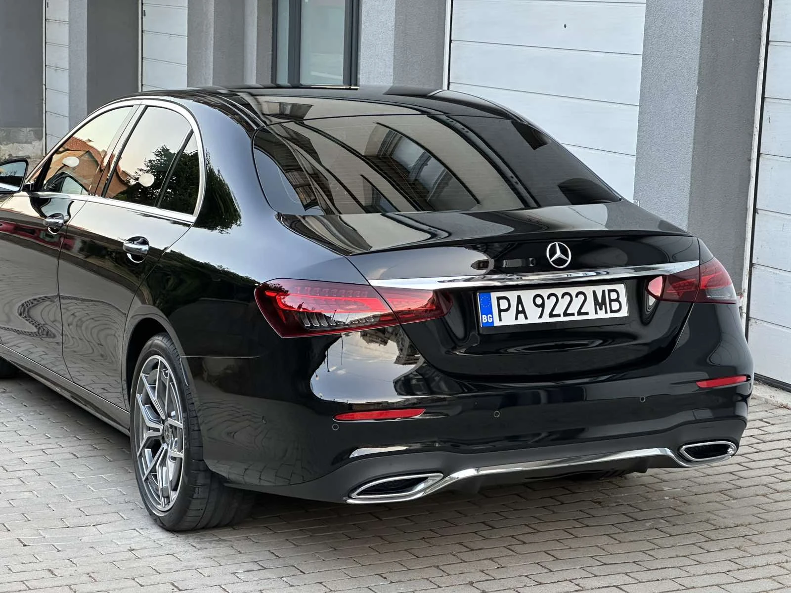 Mercedes-Benz E 400 d AMG Line 4Matic Distronic FULL - изображение 9